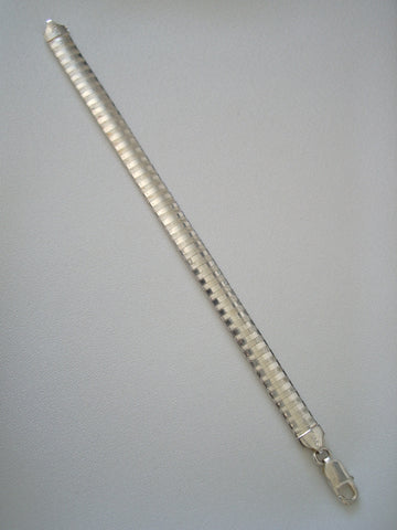 Sterling Silver Band Bracelet - 8mm  7" - Jemel