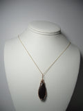 Contour Onyx Pendant Wire Wrapped 14/20 Gold Filled Display - Jemel
